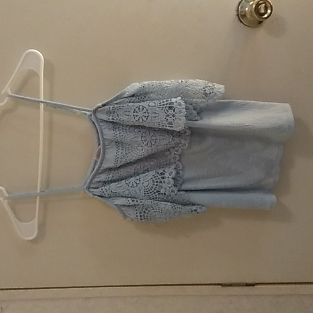 Sleeveless Blouse